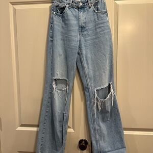 ZARA DISTRESSED JEANS 4